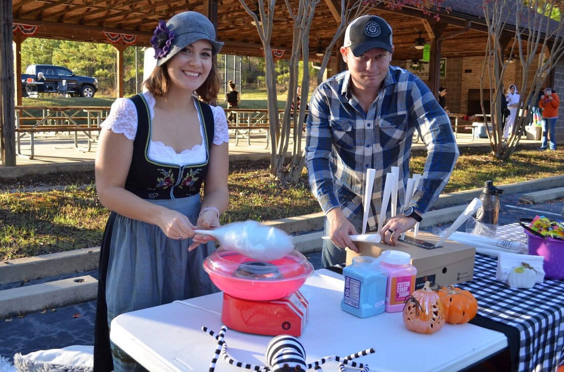 The LON and Student Ministries partner to make the annual Fall Festival fun for all.